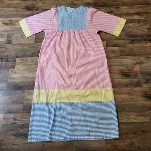Vintage 80's Leisure Life Pastel Striped Zip-up Nightgown Muumuu Sleepwear Dress
